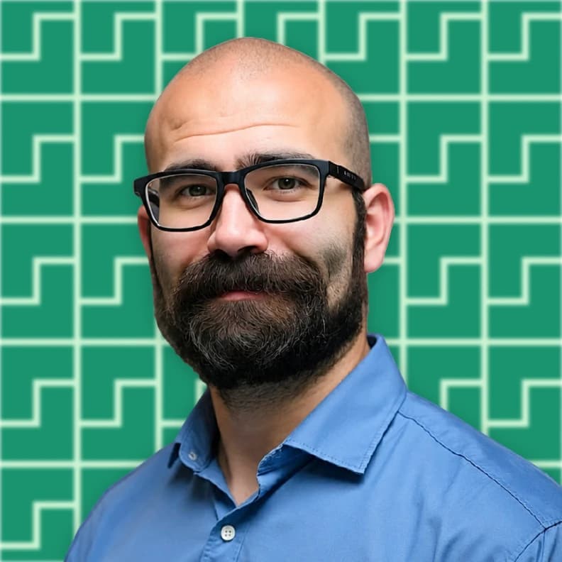 Kayvan Dastgheib-Beheshti, Tegus